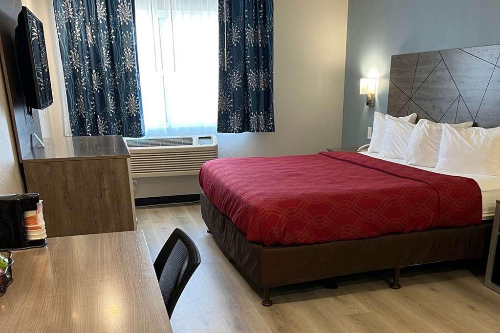 Inn Quality I-205 Tracy